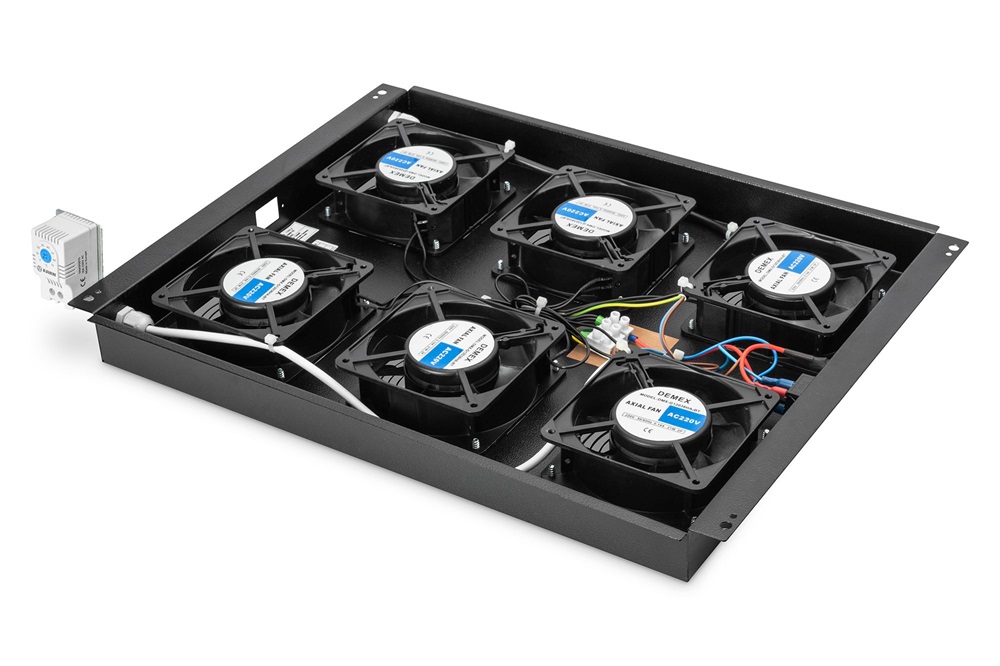 DIGITUS DN-19 FAN-6-SRV-B 6-os termosztátos fekete tetőventilátor Unique szerverszekrényhez
