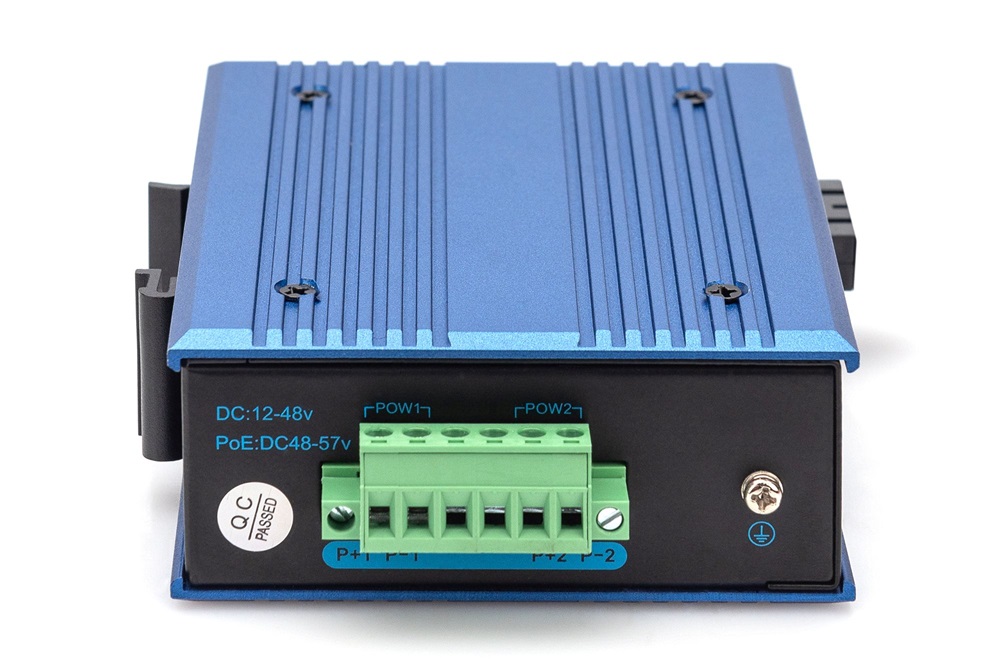 DIGITUS DN-652104-1 Gigabit 1x GbE Lan port PoE SFP modul nélküli ipari média konverter