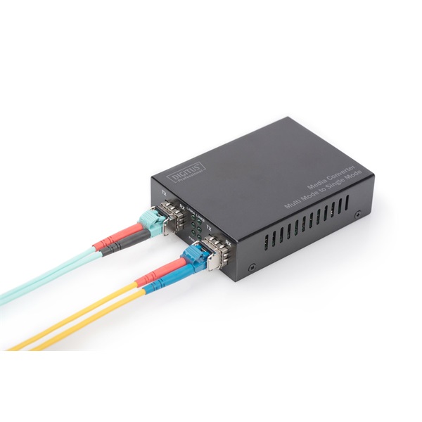 DIGITUS DN-82133 Gigabit multimodusú/monomódusú SFP modul nélküli média konverter