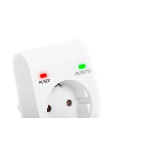 DIGITUS DN-95400 16A 3500W Schuko túlfeszültségvédő adapter