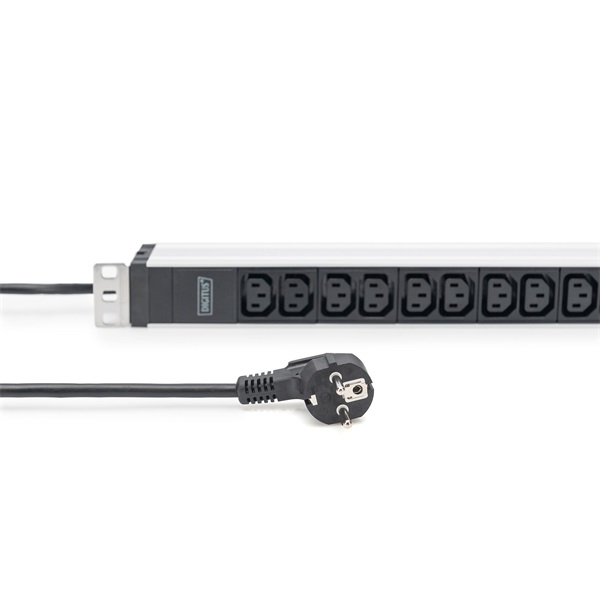 DIGITUS DN-95426 19" 1U PDU 250V 16A 12xIEC C13 aljzat CEE7/7 csatlakozó 2M elosztósor
