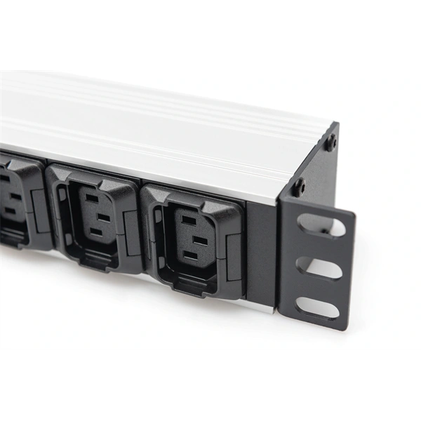 DIGITUS DN-95427 19" 1U PDU 230V 16A 8xIEC C13 2xC19 aljzat IEC C20 csatlakozó 2M elosztósor