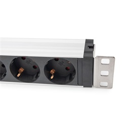 DIGITUS DN-95433 19" 1U PDU 230V 16A 5xCEE 7/3 aljzat CEE7/7 csatlakozó túlfeszültség védelemmel 2M elosztósor