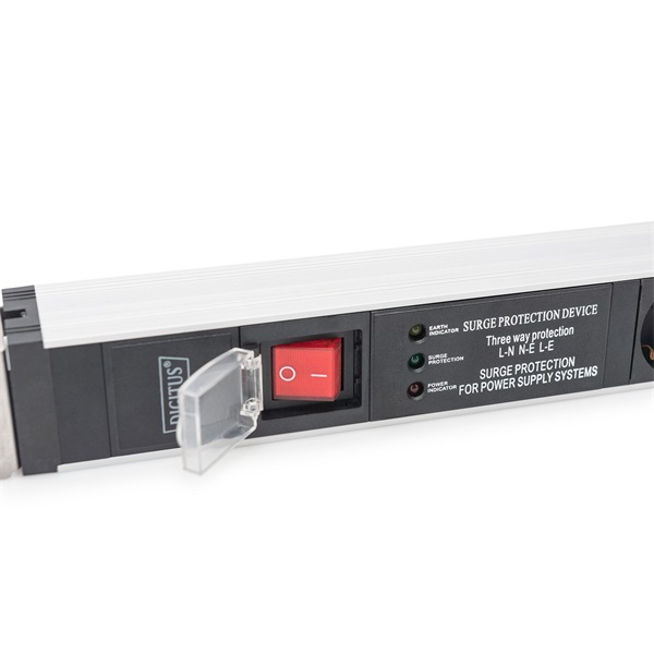 DIGITUS DN-95433 19" 1U PDU 230V 16A 5xCEE 7/3 aljzat CEE7/7 csatlakozó túlfeszültség védelemmel 2M elosztósor