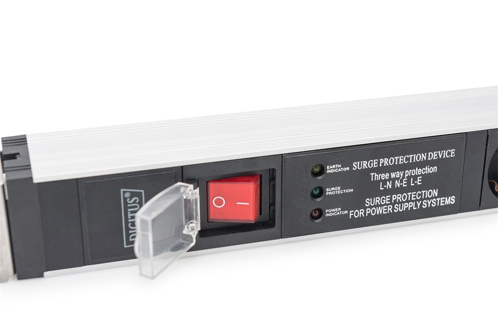 DIGITUS DN-95433 19" 1U PDU 230V 16A 5xCEE 7/3 aljzat CEE7/7 csatlakozó túlfeszültség védelemmel 2M elosztósor