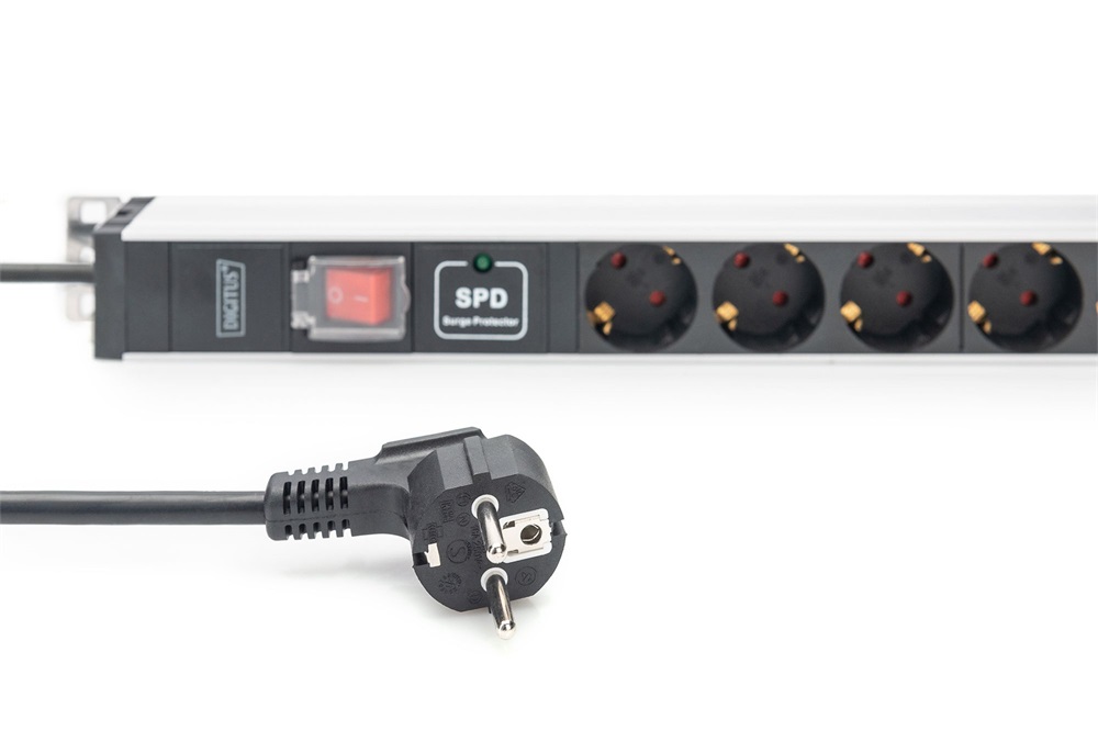 DIGITUS DN-95435 19" 1U PDU 230V 16A 12xCEE 7/3 aljzat CEE7/7 csatlakozó túlfeszültség védelemmel 2M elosztósor