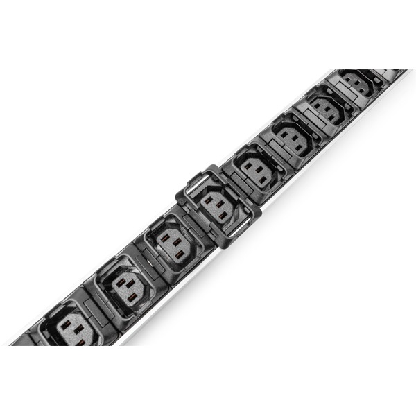 DIGITUS DN-95451 0U PDU függőleges 250V 32A 24xC13 4xC19 aljzat IEC 60309 ipari csatlakozó 3M elosztósor