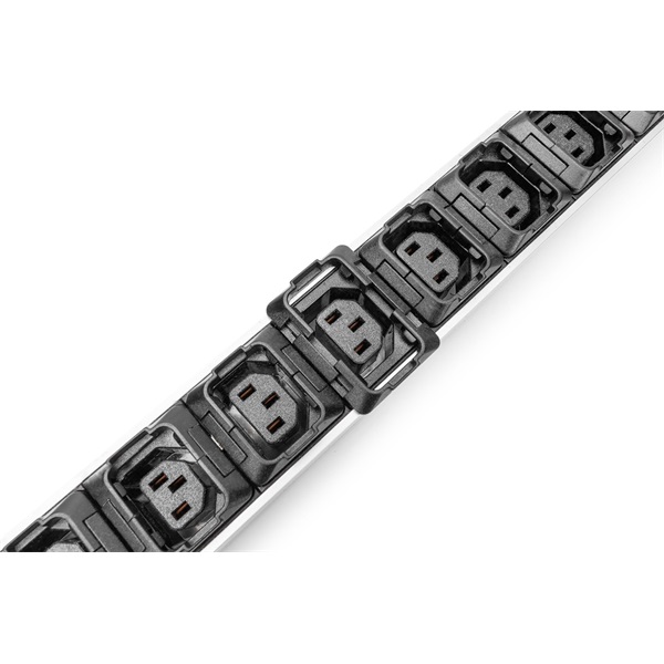DIGITUS DN-95452  0U PDU függőleges 3 fázisú 250V 16A 24xC13 3xC19 aljzat IEC 60309 ipari csatlakozó 3M elosztósor