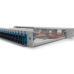 DIGITUS DN-96322/9 19" 1U 24x SC/UPC duplex monomódusú OS2 komplet optikai patch panel