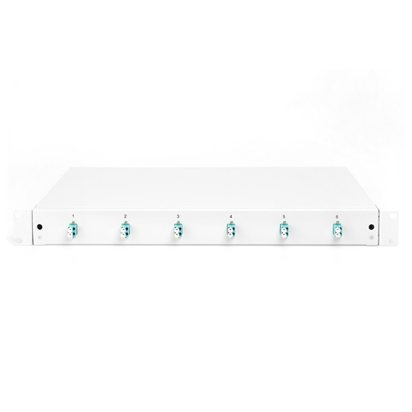 DIGITUS DN-96330/3 1U 6xLC duplex OM3 toldóval pigtaillel és kötőkazettával szerelt optikai rendező
