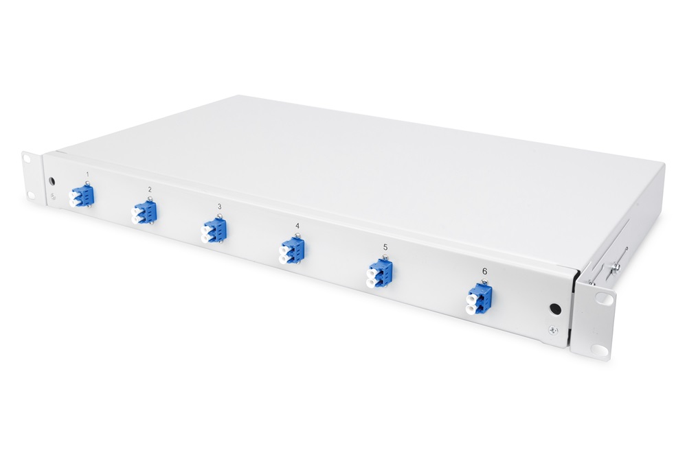 DIGITUS DN-96330/9 1U 6xLC duplex OS2 toldóval pigtaillel és kötőkazettával szerelt optikai rendező