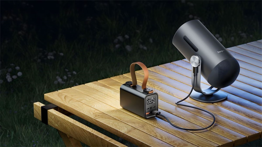 Dangbei Freedo Full HD 450L Google TV fekete hordozható projektor + 20.000 mAh power bank