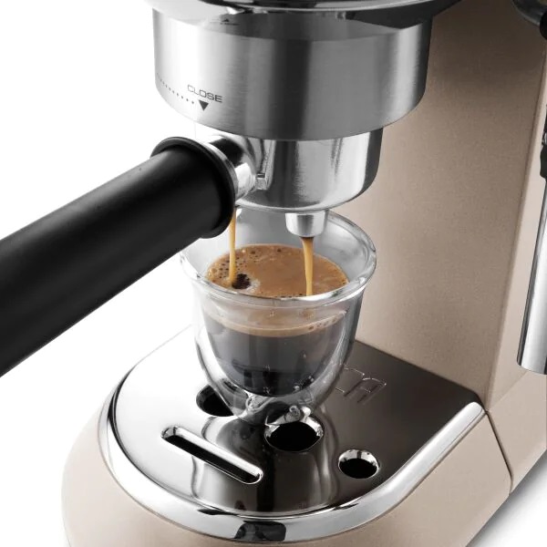 DeLonghi EC785.BG ezüst-bézs presszó kávéfőző