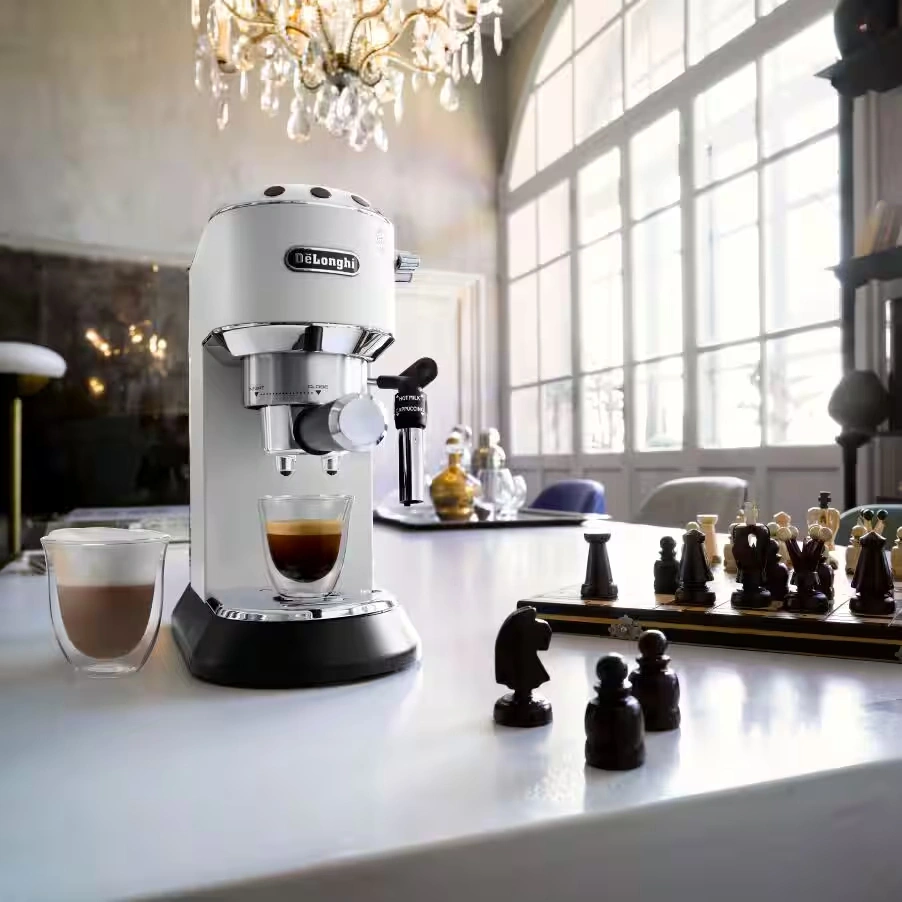 DeLonghi EC 685.W Dedica fehér espresso kávéfőző