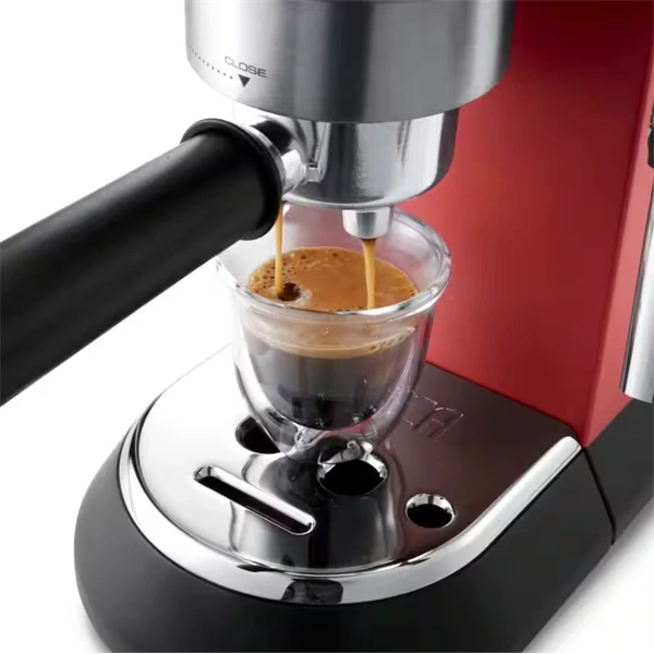 DeLonghi EC 685.R Dedica piros espresso kávéfőző (Újracsomagolt)