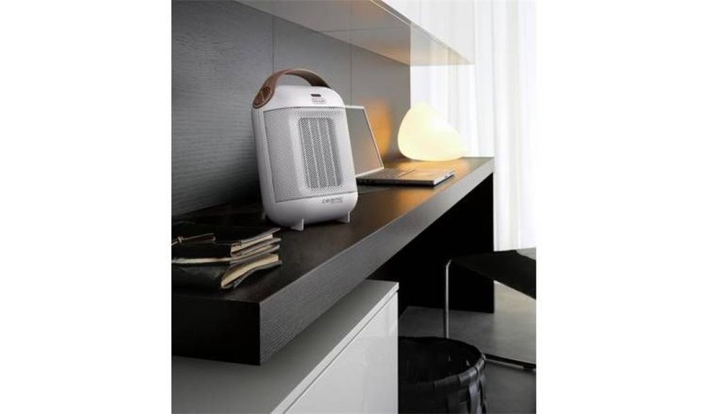 DeLonghi HFX30C18.IW fehér ventilátoros hősugárzó
