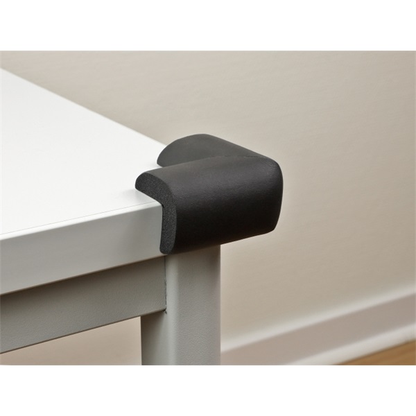 Delock 18397 56x56x22mm fekete öntapadós habszivacs sarokvédő