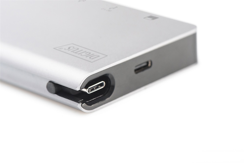 Digitus DA-70866 USB-C utazó 8 portos univerzális notebook dokkoló állomás
