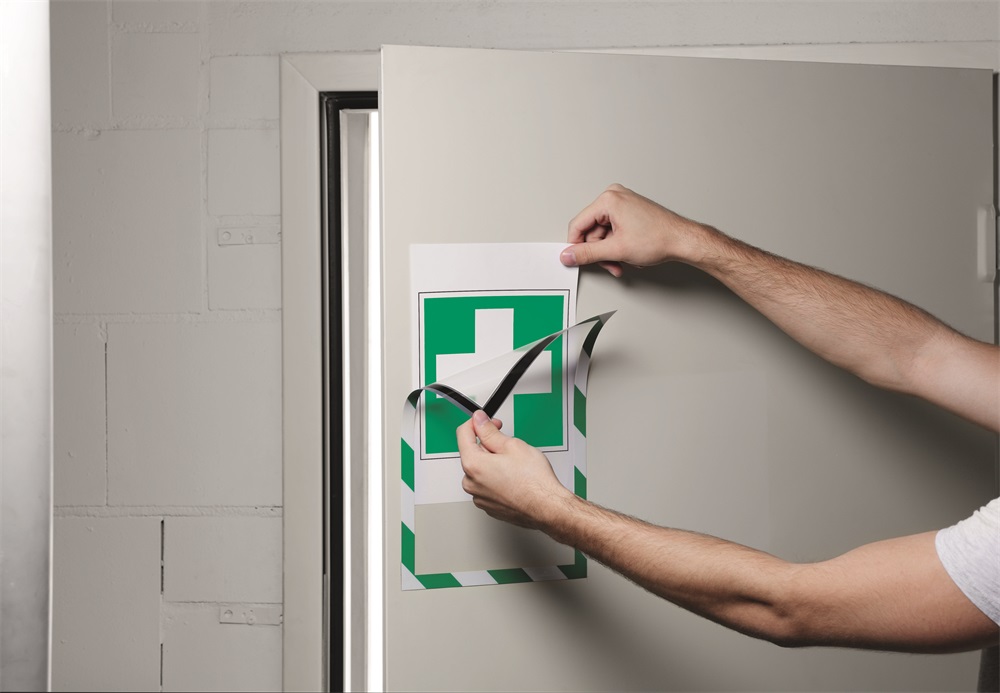 Durable Duraframe Security Magnetic A4 5db/cs zöld/fehér infokeret
