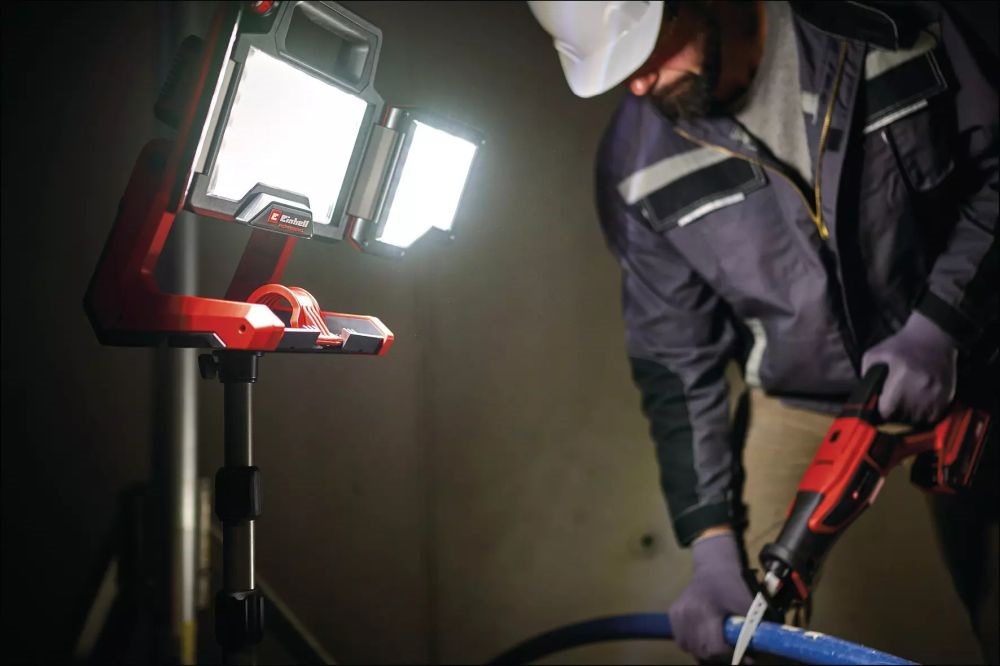 Einhell TP-CL 18/3000 Li Set - Solo akkus reflektor