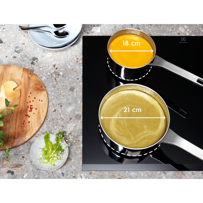 Electrolux EIS62443 fekete, beépíthető, indukciós, főzőzóna: 4, beépíthető méret: 56cm, főzőlap