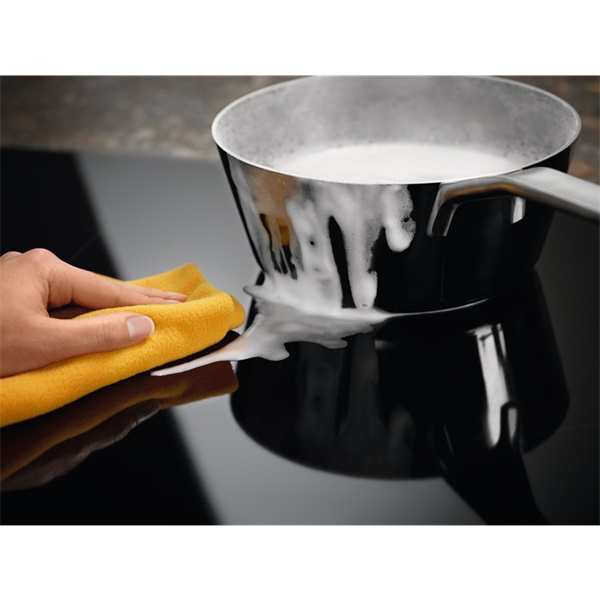 Electrolux EIV644 fekete, beépíthető, indukciós, főzőzóna: 4, beépíthető méret: 56cm, főzőlap (Újszerű)