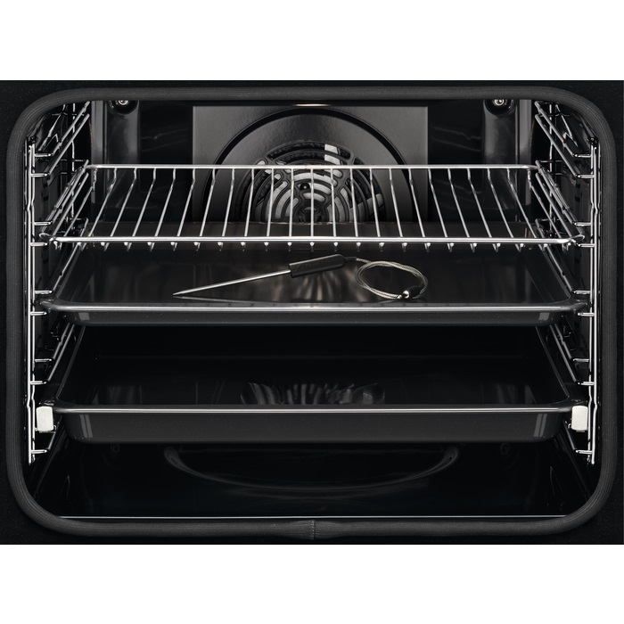 Electrolux EOD6P77WZ fekete, beépíthető, sütőtér: 72L, grill, légkeverés, sütő