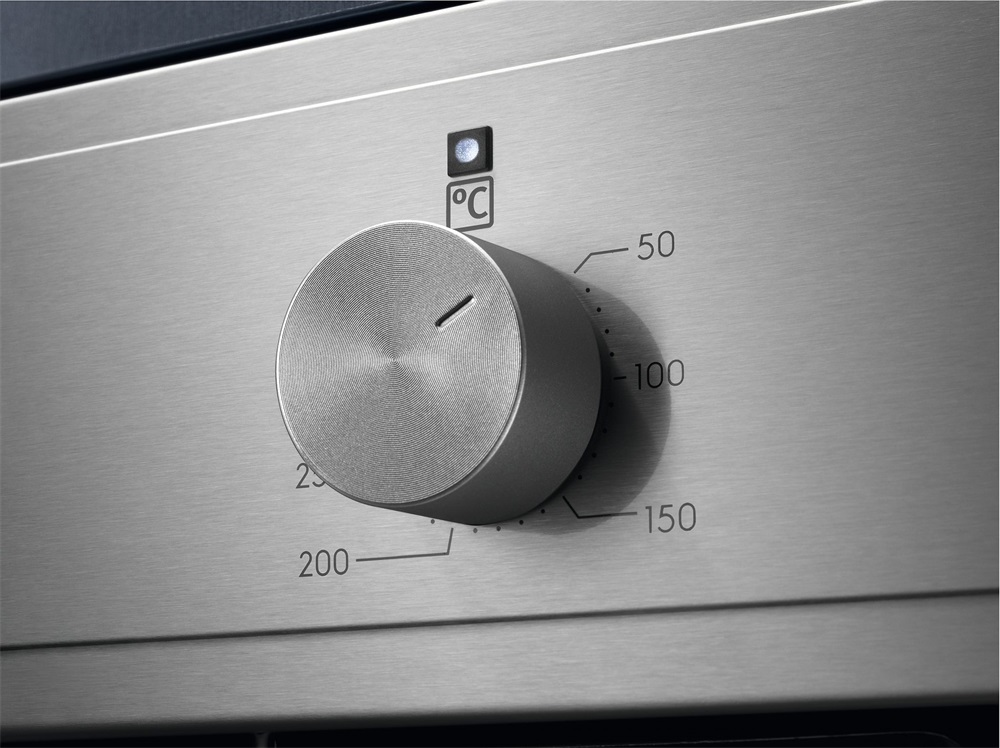 Electrolux EOH3C00BX inox, beépíthető, sütőtér: 65L, grill, légkeverés, katalitikus, sütő