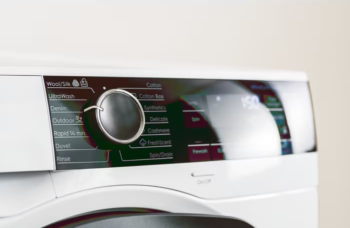 Electrolux EW8F249PS fehér, elöltöltős, max.1400ford., 9 kg, gőzmosógép