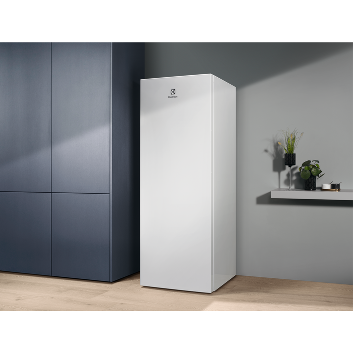 Electrolux LUT1AE32W fehér, Fagyasztó:214L, fagyasztószekrény