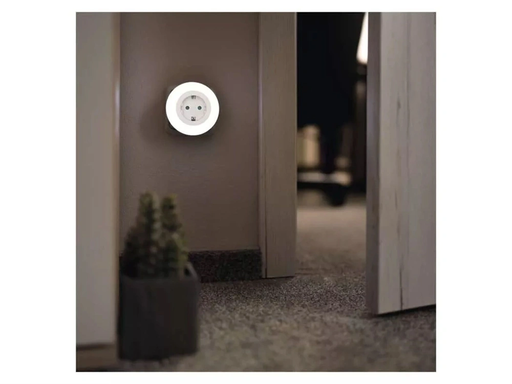 Emos P3321 fotoszenzorral LED éjjeli fény