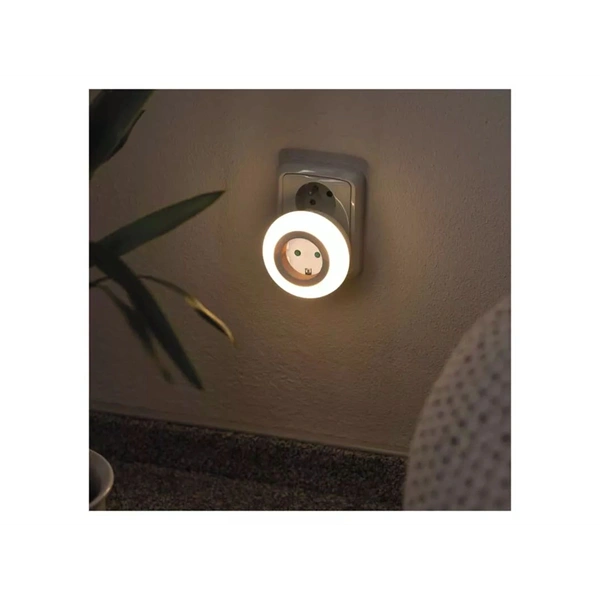 Emos P3321 fotoszenzorral LED éjjeli fény