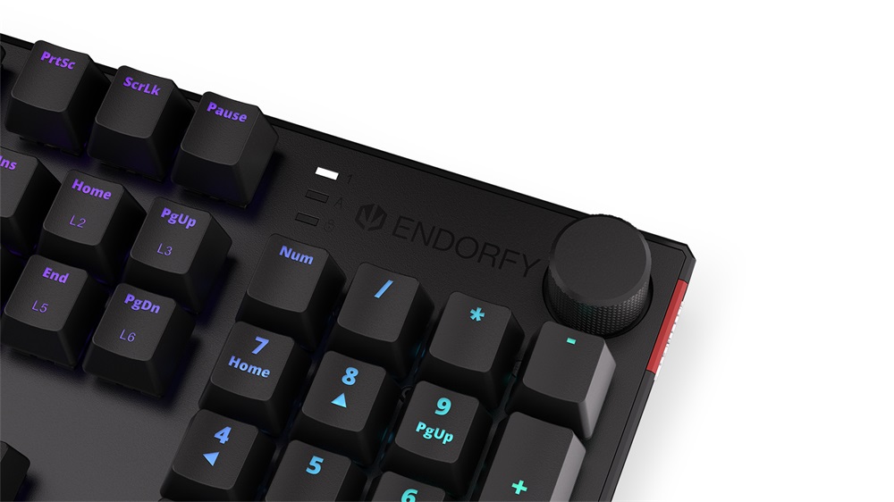Endorfy Thock HU Kailh Brown Switch billentyűzet