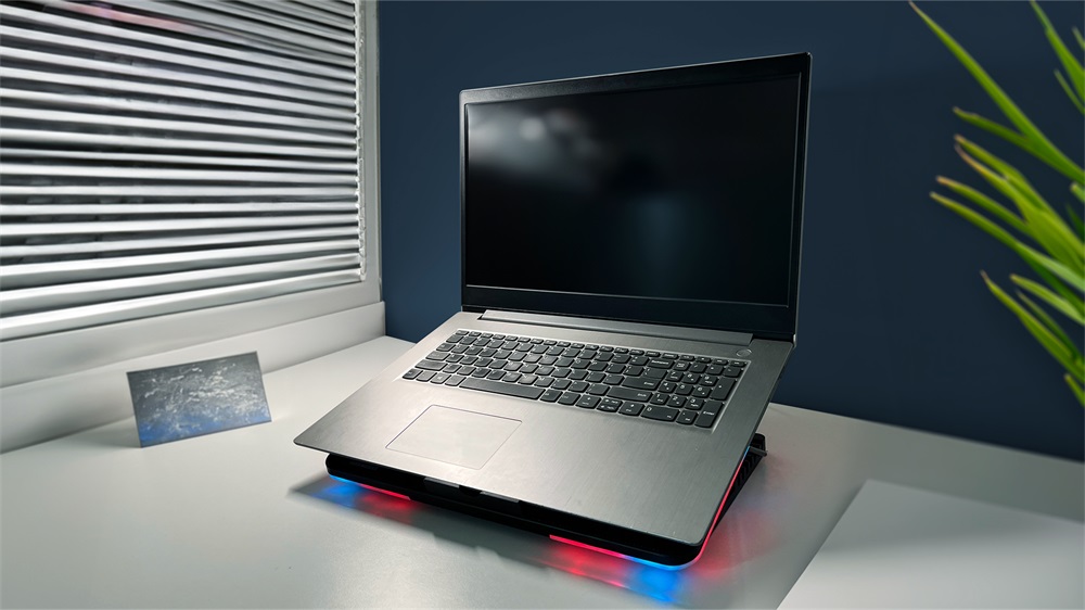 FroggieX FX-PC-P2-R HyperCooling notebook hütőpad telefontartóval