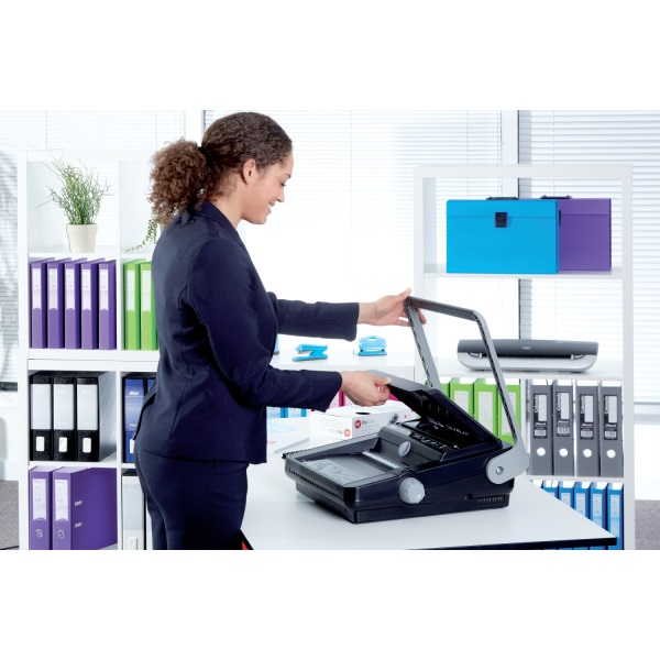 GBC CombBind C340 spirálozógép