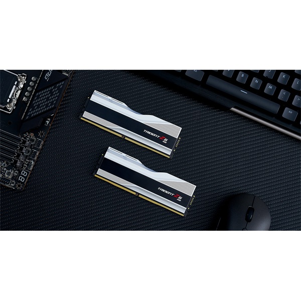 G.Skill 48GB 7200MHz DDR-5 Trident Z5 RGB Intel XMP (Kit! 2db 24GB) (F5-7200J3646F24GX2-TZ5RS) memória