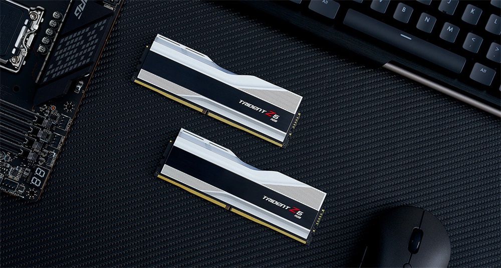 G.Skill 48GB 7200MHz DDR-5 Trident Z5 RGB Intel XMP (Kit! 2db 24GB) (F5-7200J3646F24GX2-TZ5RS) memória