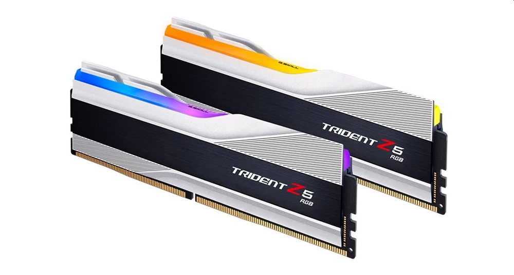 G.Skill 32GB 5600MHz DDR-5 Trident Z5 RGB Intel XMP Silver (Kit! 2db 16GB) (F5-5600J3036D16GX2-TZ5RS) memória