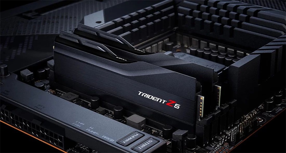 G.Skill 32GB 6000MHz DDR-5 Trident Z5 (Kit! 2db 16GB) (F5-6000J4040F16GX2-TZ5K) memória