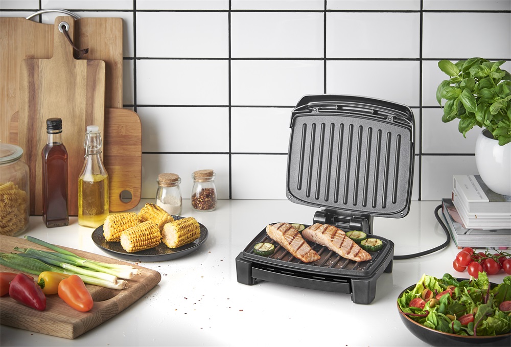 George Foreman 28300-56/GF Immersa Grill Small fekete kontaktgrill