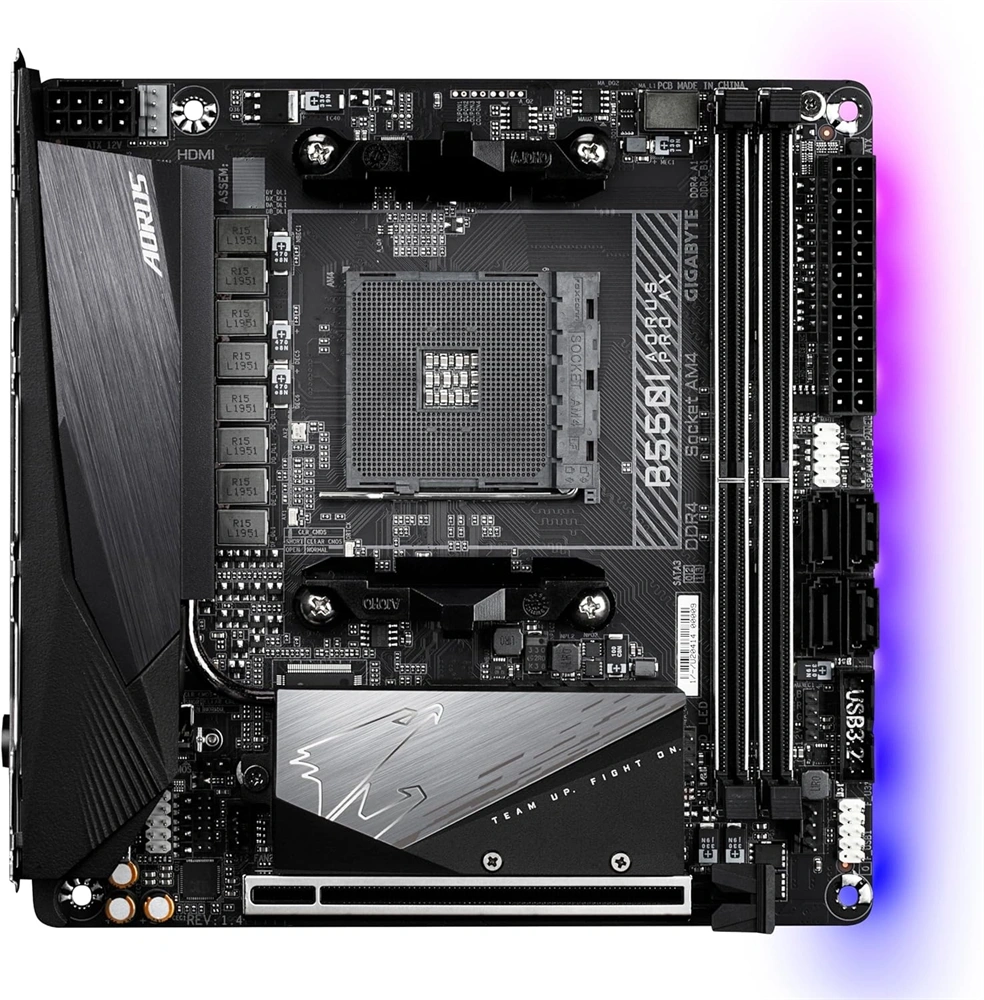 Gigabyte B550I AORUS PRO AX AMD B550 AM4 mini-ITX alaplap