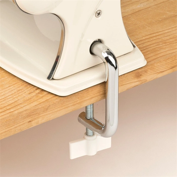 Girmi IM92 krém színű tésztakészítő