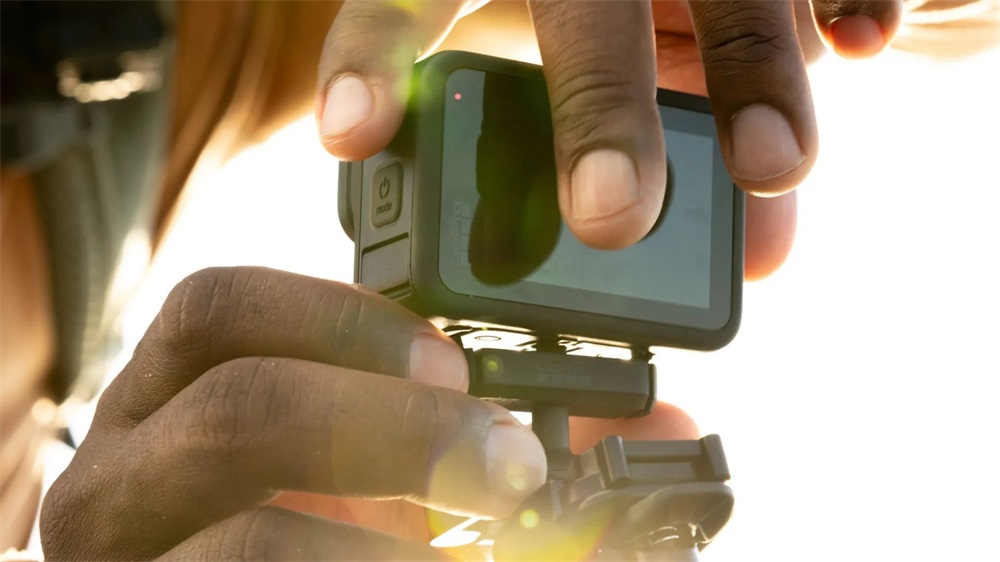 GoPro Magnetic Latch Mount for HERO13 mágneses rögzítő