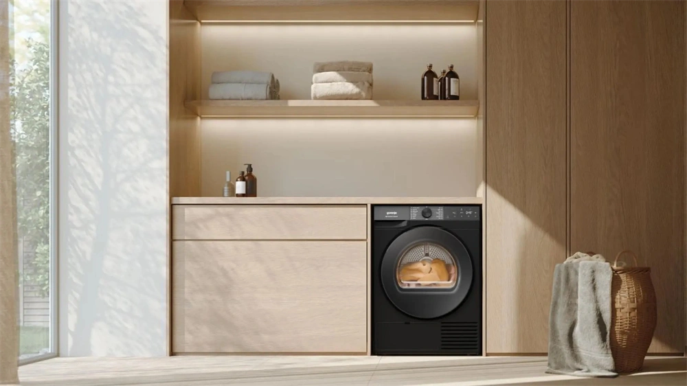 Gorenje DG48DB fekete, hőszivattyús, 8 kg, szárítógép