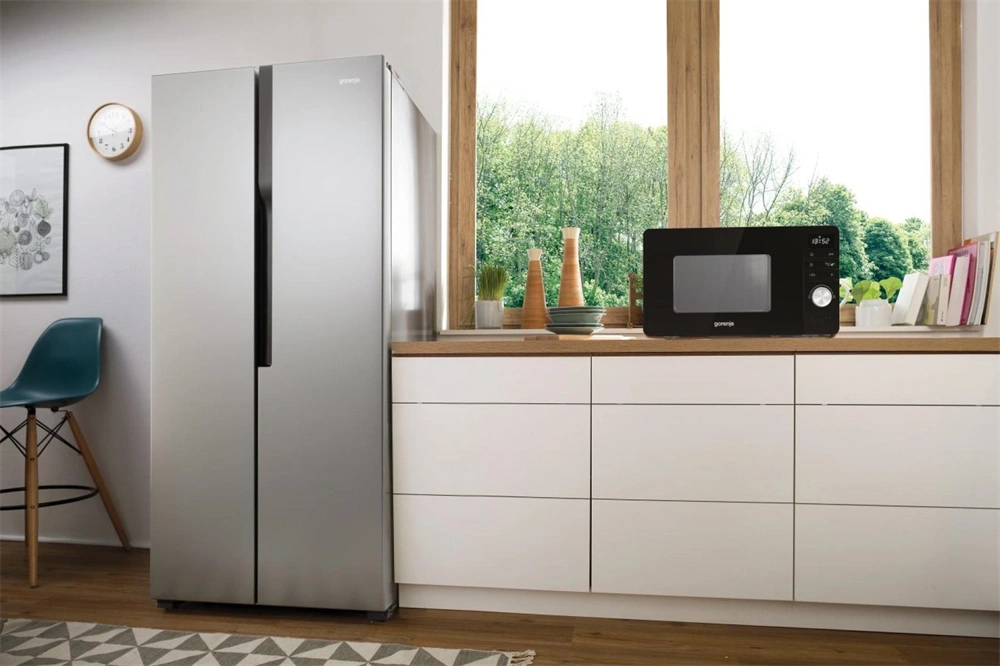 Gorenje MO20A3B 800W 20L fekete mikrohullámú sütő