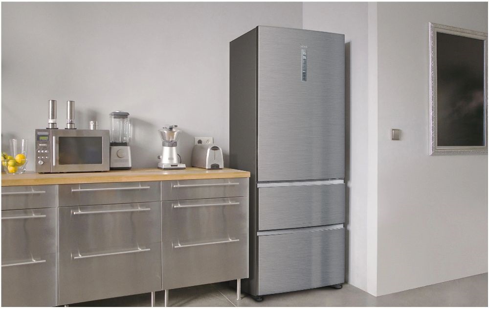 Haier A3FE743CPJ inox, alulfagyasztós, Hűtő:310L, Fagyasztó:140L, Total No frost hűtőszekrény