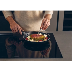 Haier HA2MTB58IRB1S fekete, beépíthető, indukciós, főzőzóna: 4, beépíthető méret: 56cm, főzőlap