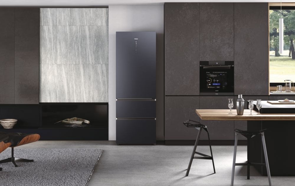 Haier HTW7720ENMB fekete, francia ajtós, alulfagyasztós, Hűtő:343L, Fagyasztó:140L, No frost hűtőszekrény