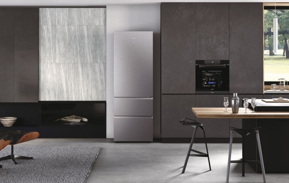 Haier HTW7720ENMP szürke, alulfagyasztós, Hűtő:343L, Fagyasztó:140L, No frost hűtőszekrény