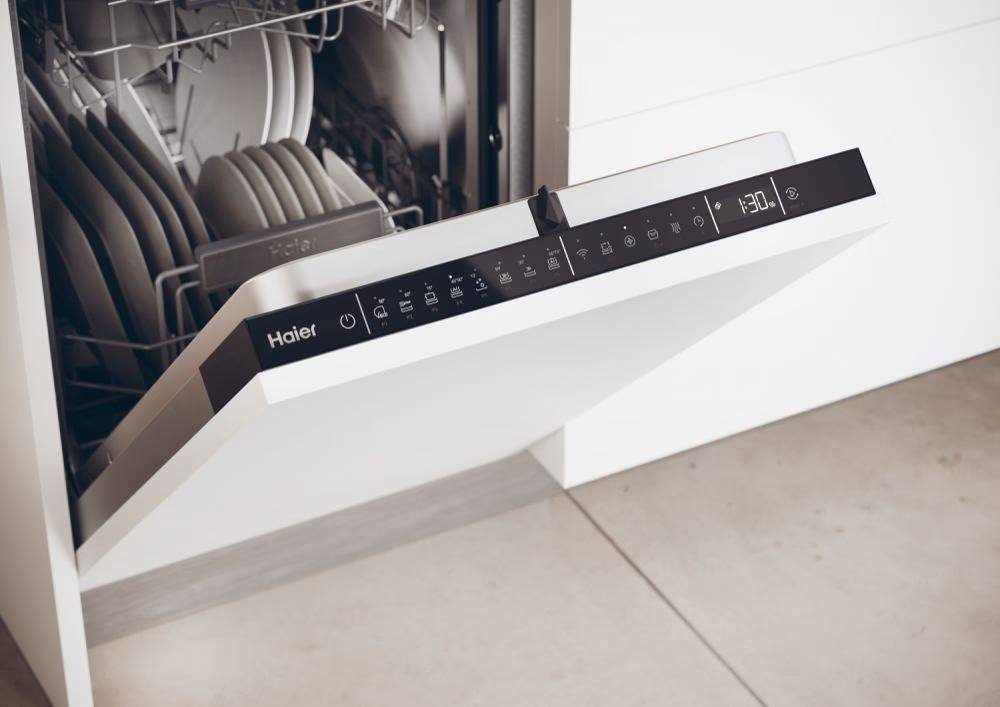 Haier XI1C3TB2FB fekete, programok száma: 8, keskeny beépíthető, 11 terítékes mosogatógép 